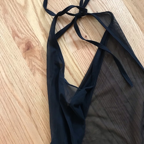 Sleeveless mesh cover up - Picture 4 of 4